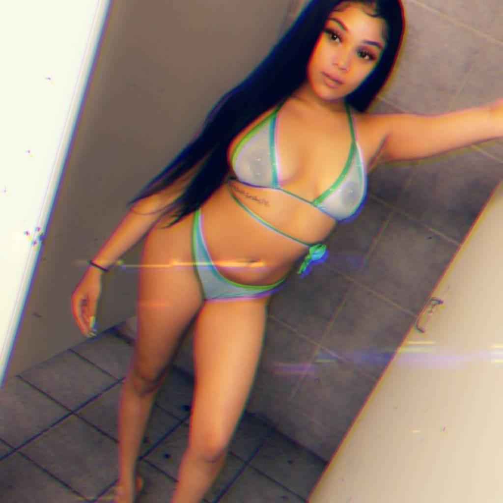 
                        Lina
                     is Female Escorts. | Sudbury | Ontario | Canada | canadatopescorts.com 