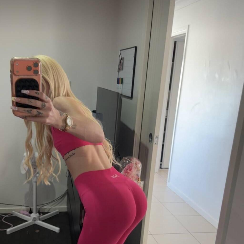 
                        Summer
                     is Female Escorts. | Grande Prairie | Alberta | Canada | canadatopescorts.com 