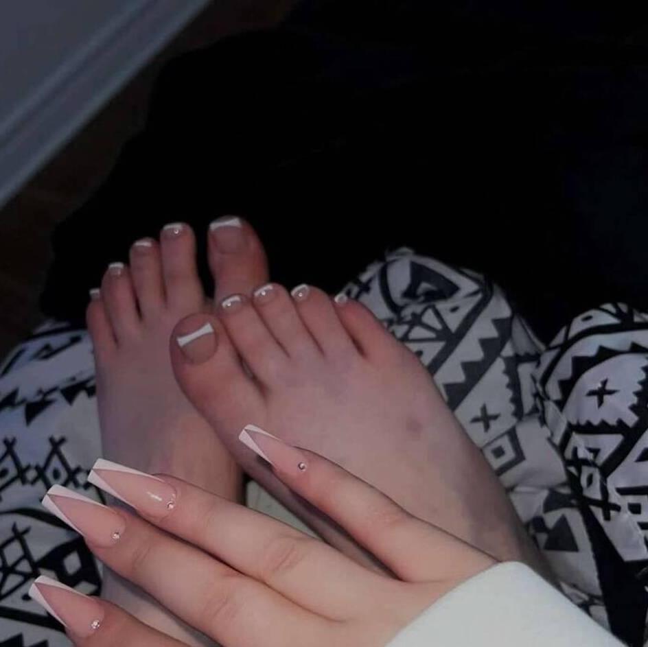 
                        Night Queen
                     is Female Escorts. | Winnipeg | Manitoba | Canada | canadatopescorts.com 
