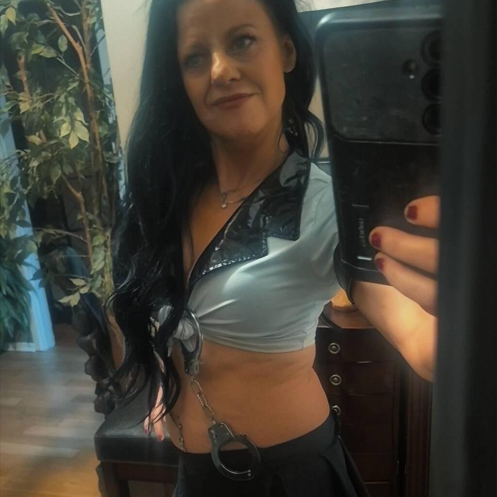 
                        Jemma
                     is Female Escorts. | Kingston | Ontario | Canada | canadatopescorts.com 
