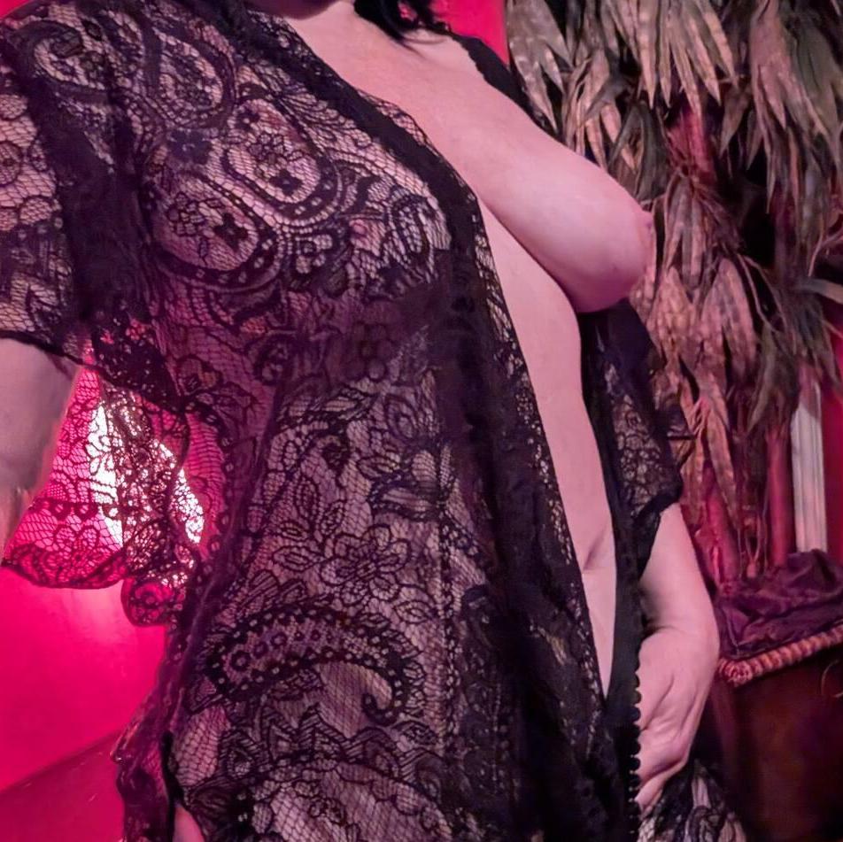 
                        Sandra
                     is Female Escorts. | Montreal | Quebec | Canada | canadatopescorts.com 