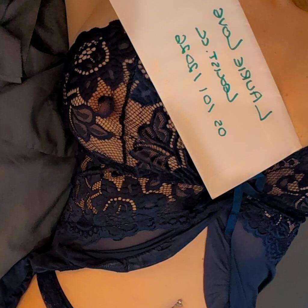
                        Laurie
                     is Female Escorts. | Owen Sound | Ontario | Canada | canadatopescorts.com 