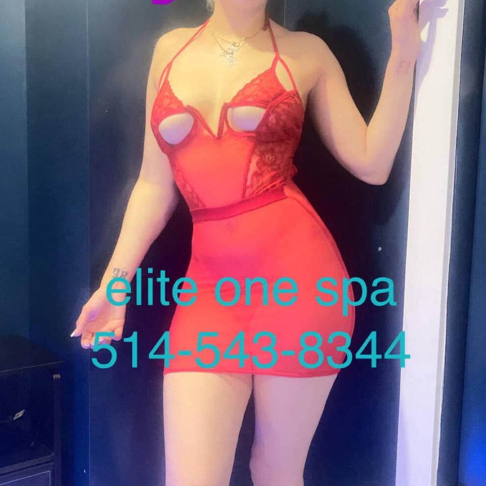 
                        molly
                     is Female Escorts. | Montreal | Quebec | Canada | canadatopescorts.com 