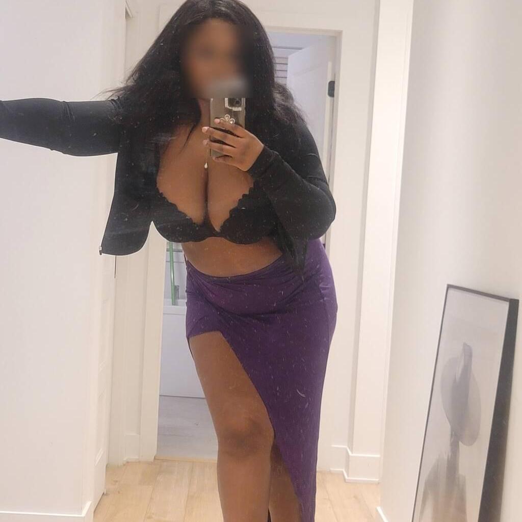 
                        Vivi Love
                     is Female Escorts. | Quebec City | Quebec | Canada | canadatopescorts.com 
