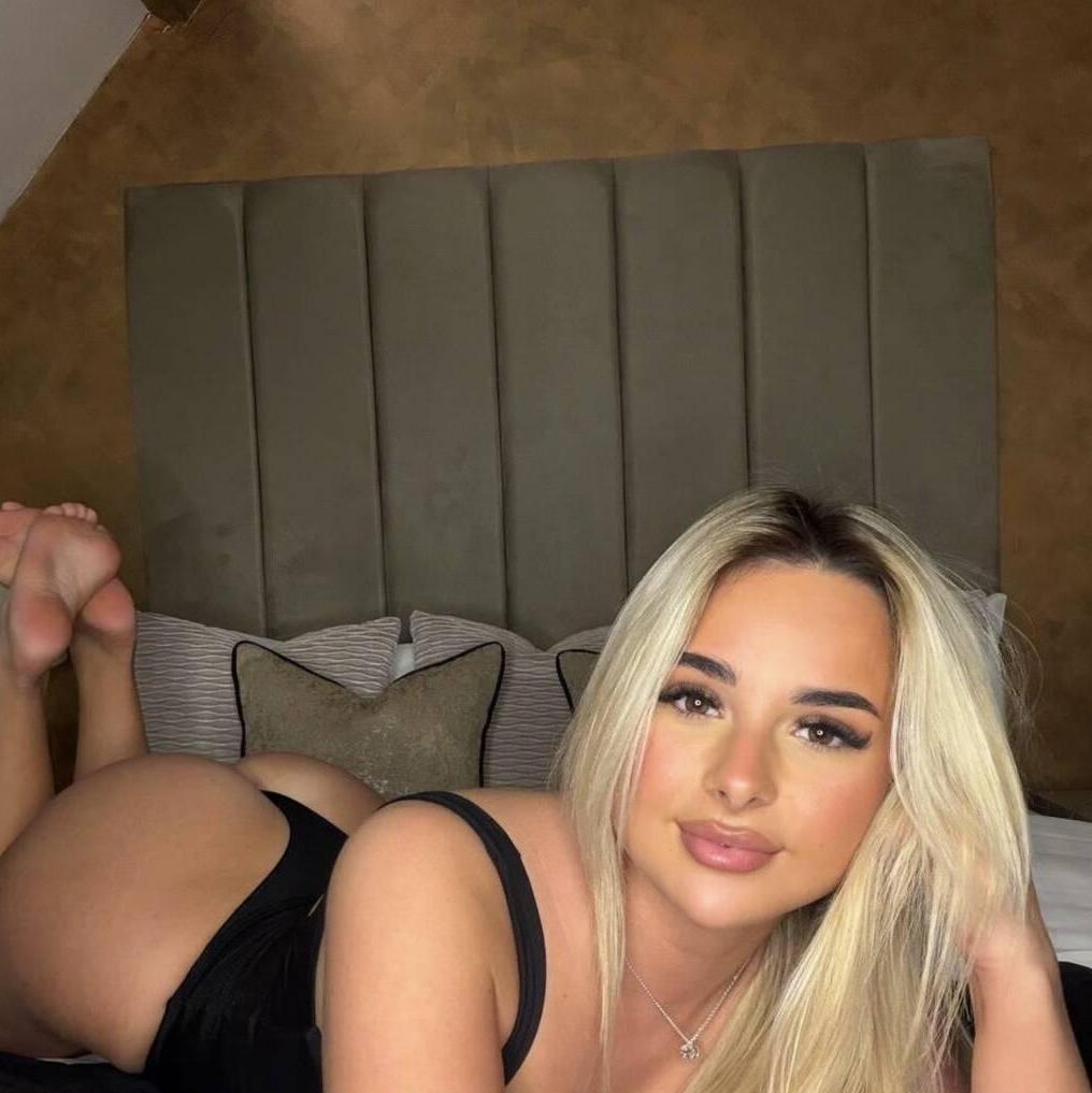 
                        Ana 438_920_8393
                     is Female Escorts. | Montreal | Quebec | Canada | canadatopescorts.com 
