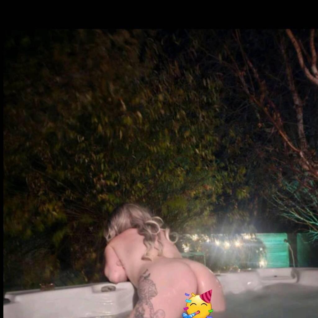 
                        Braxie Banks
                     is Female Escorts. | Saskatoon | Saskatchewan | Canada | canadatopescorts.com 