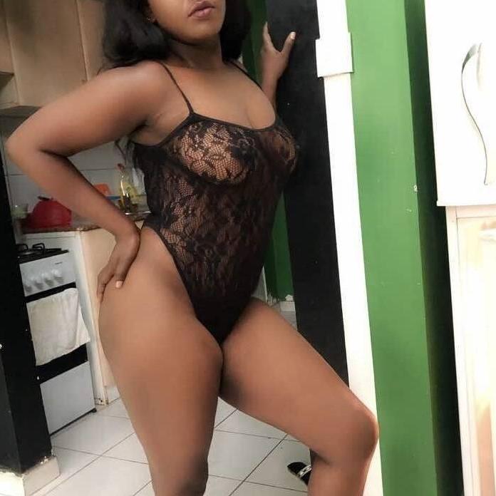 
                        Amy
                     is Female Escorts. | Toronto | Ontario | Canada | canadatopescorts.com 