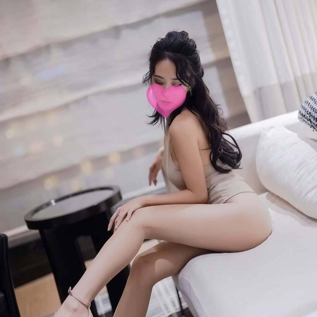 
                        Linda
                     is Female Escorts. | Vancouver | British Columbia | Canada | canadatopescorts.com 