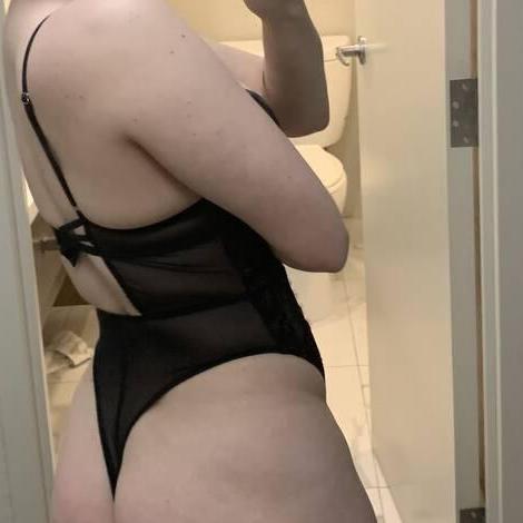 
                        Barbie
                     is Female Escorts. | Fredericton | New Brunswick | Canada | canadatopescorts.com 