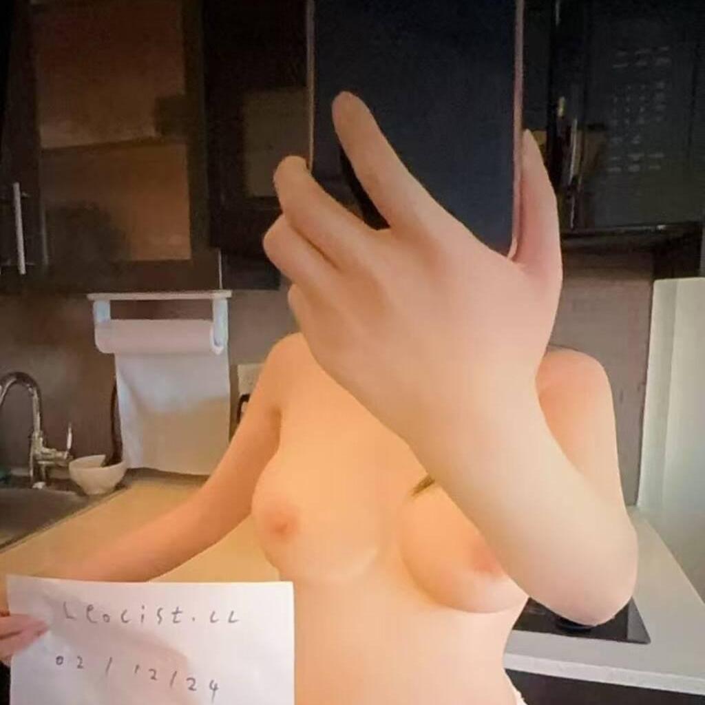 
                        Star
                     is Female Escorts. | Calgary | Alberta | Canada | canadatopescorts.com 