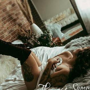 
                        Themesa Summers
                     is Female Escorts. | Kamloops | British Columbia | Canada | canadatopescorts.com 