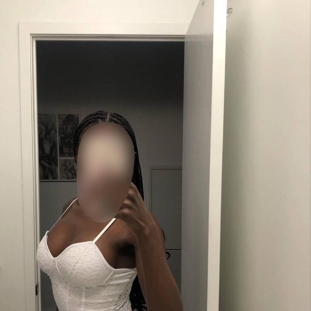 
                        Milan
                     is Female Escorts. | Brandon | Manitoba | Canada | canadatopescorts.com 