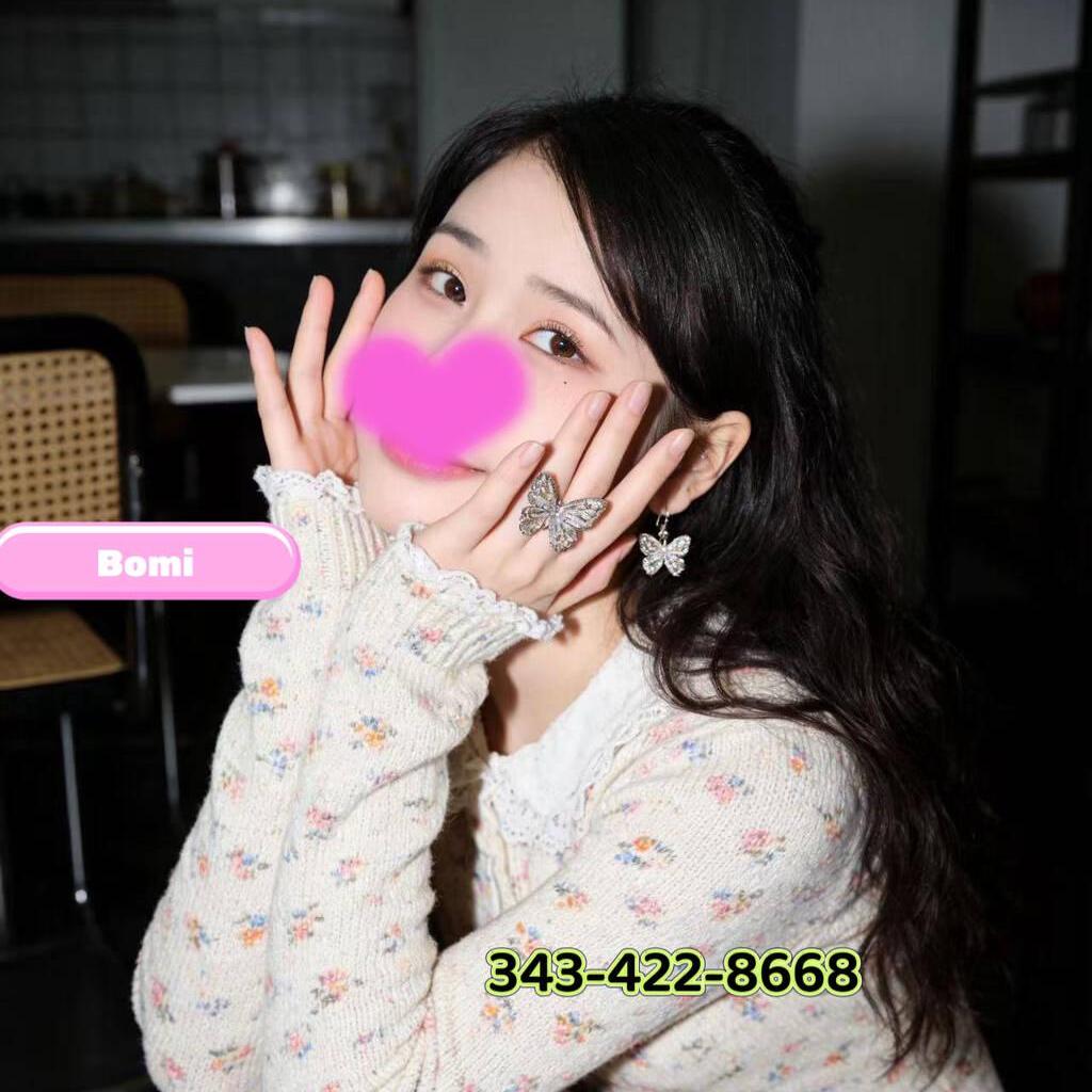 
                        Korean Vietnamese
                     is Female Escorts. | Niagara | Ontario | Canada | canadatopescorts.com 