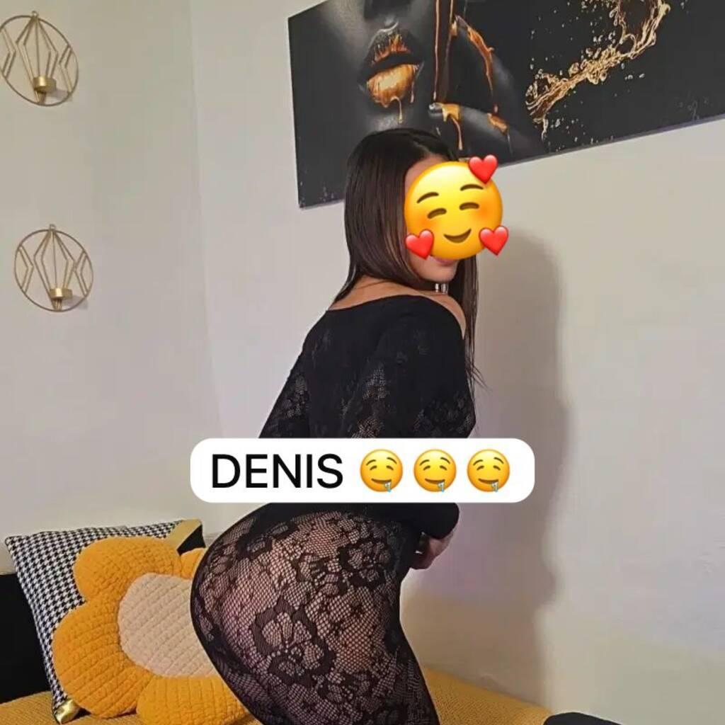
                        Seline
                     is Female Escorts. | Toronto | Ontario | Canada | canadatopescorts.com 
