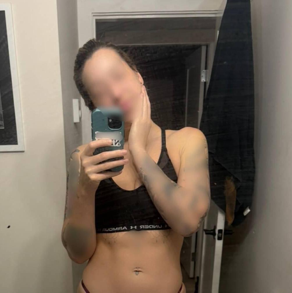 
                        Cameron Moon
                     is Female Escorts. | Nanaimo | British Columbia | Canada | canadatopescorts.com 