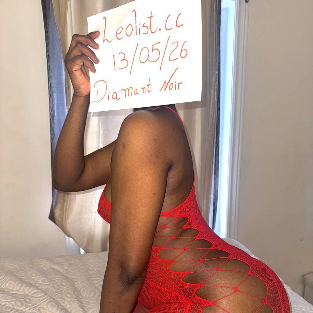 
                        Diamant noir
                     is Female Escorts. | Quebec City | Quebec | Canada | canadatopescorts.com 