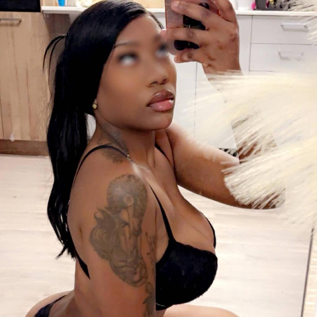 
                        Samiah  partygirl
                     is Female Escorts. | Quebec City | Quebec | Canada | canadatopescorts.com 