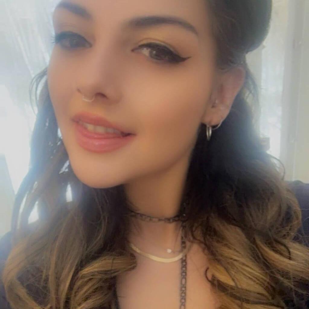 
                        Sadie Lane
                     is Female Escorts. | Regina | Saskatchewan | Canada | canadatopescorts.com 