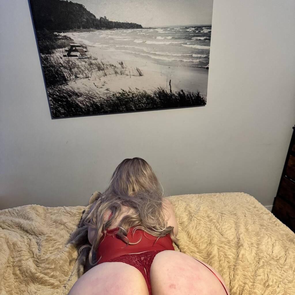 
                        Isabell
                     is Female Escorts. | Prince George | British Columbia | Canada | canadatopescorts.com 