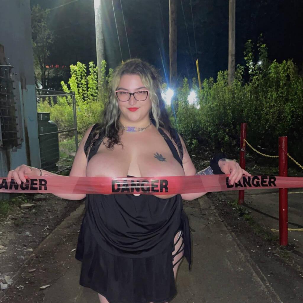 
                        Nessa
                     is Female Escorts. | Moncton | New Brunswick | Canada | canadatopescorts.com 