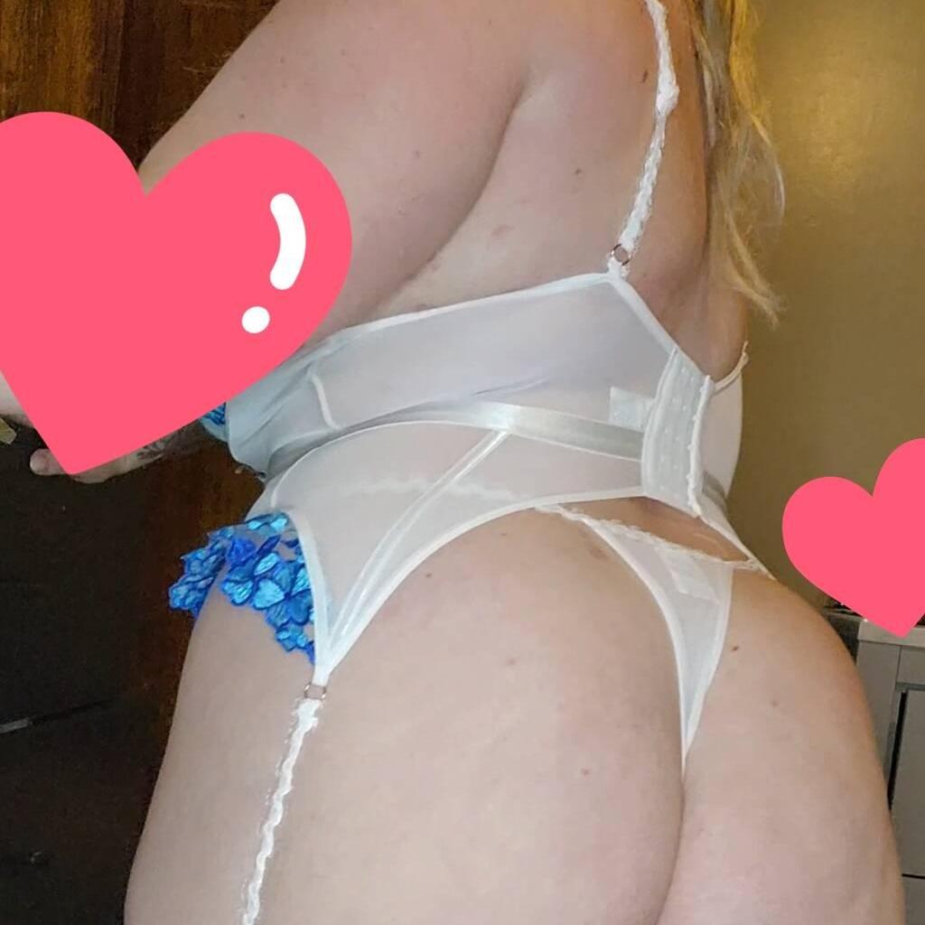 
                        Aurora
                     is Female Escorts. | Regina | Saskatchewan | Canada | canadatopescorts.com 