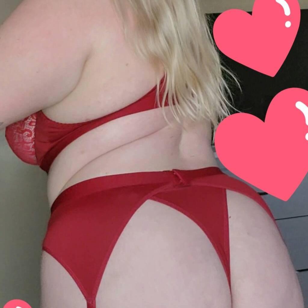 
                        Aurora
                     is Female Escorts. | Regina | Saskatchewan | Canada | canadatopescorts.com 