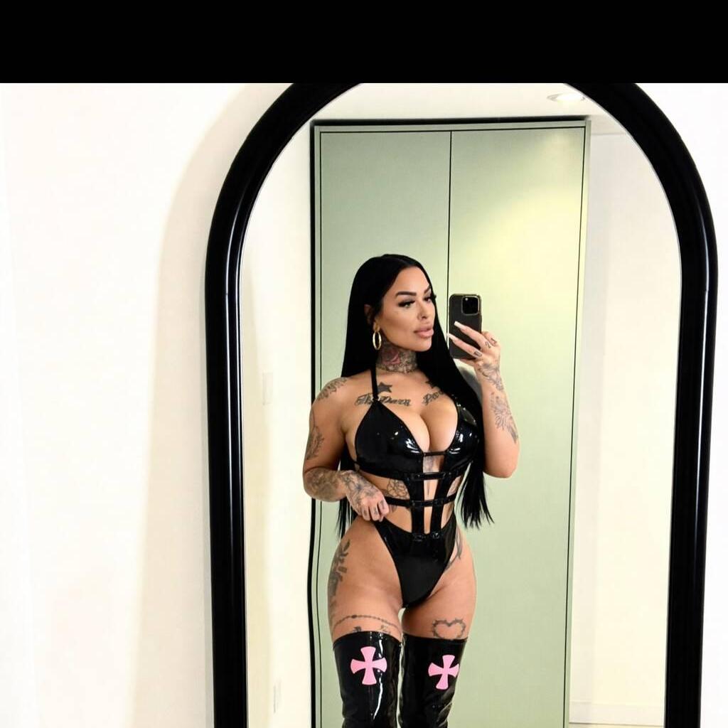 
                        Angie
                     is Female Escorts. | Montreal | Quebec | Canada | canadatopescorts.com 