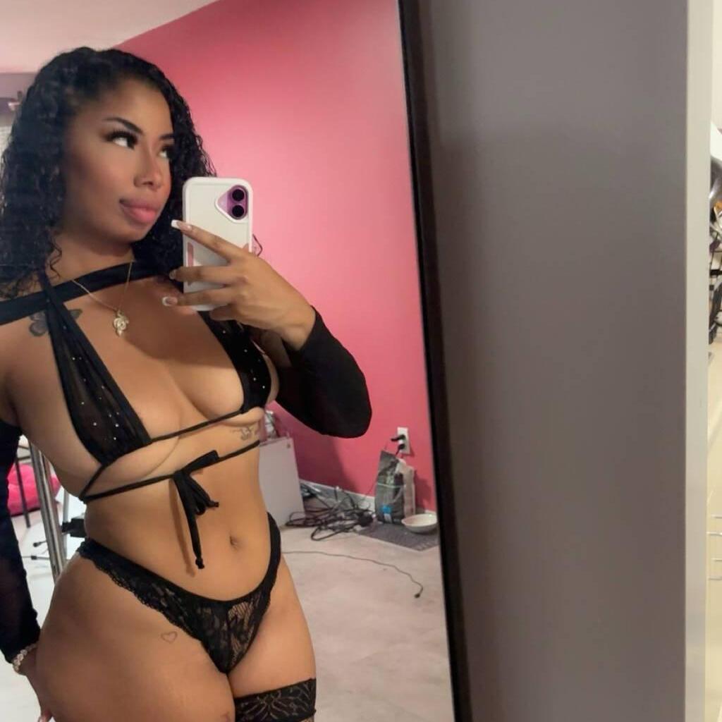 
                        Lena
                     is Female Escorts. | Thunder Bay | Ontario | Canada | canadatopescorts.com 