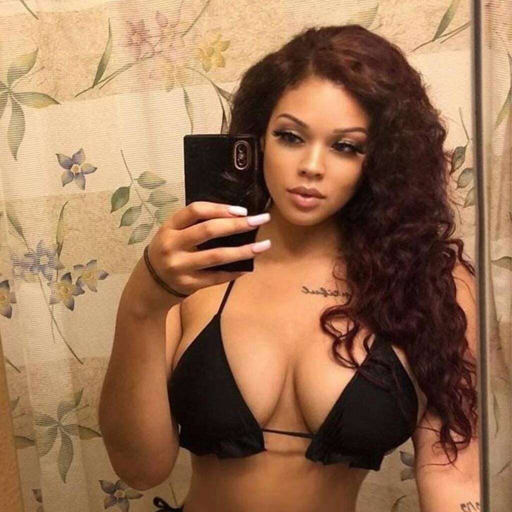 
                        Karla la más hermosa
                     is Female Escorts. | Barrie | Ontario | Canada | canadatopescorts.com 