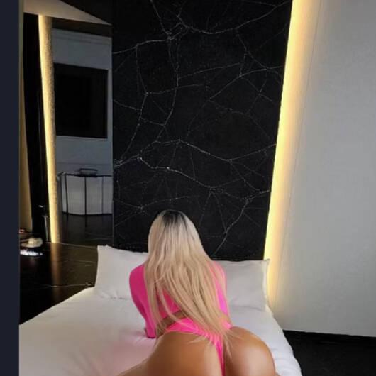 
                        Barbie
                     is Female Escorts. | Hamilton | Ontario | Canada | canadatopescorts.com 