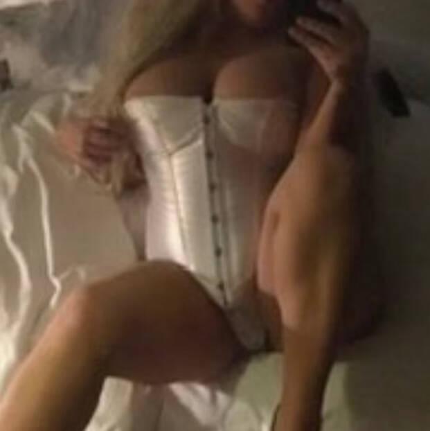 
                        Barbie
                     is Female Escorts. | Hamilton | Ontario | Canada | canadatopescorts.com 