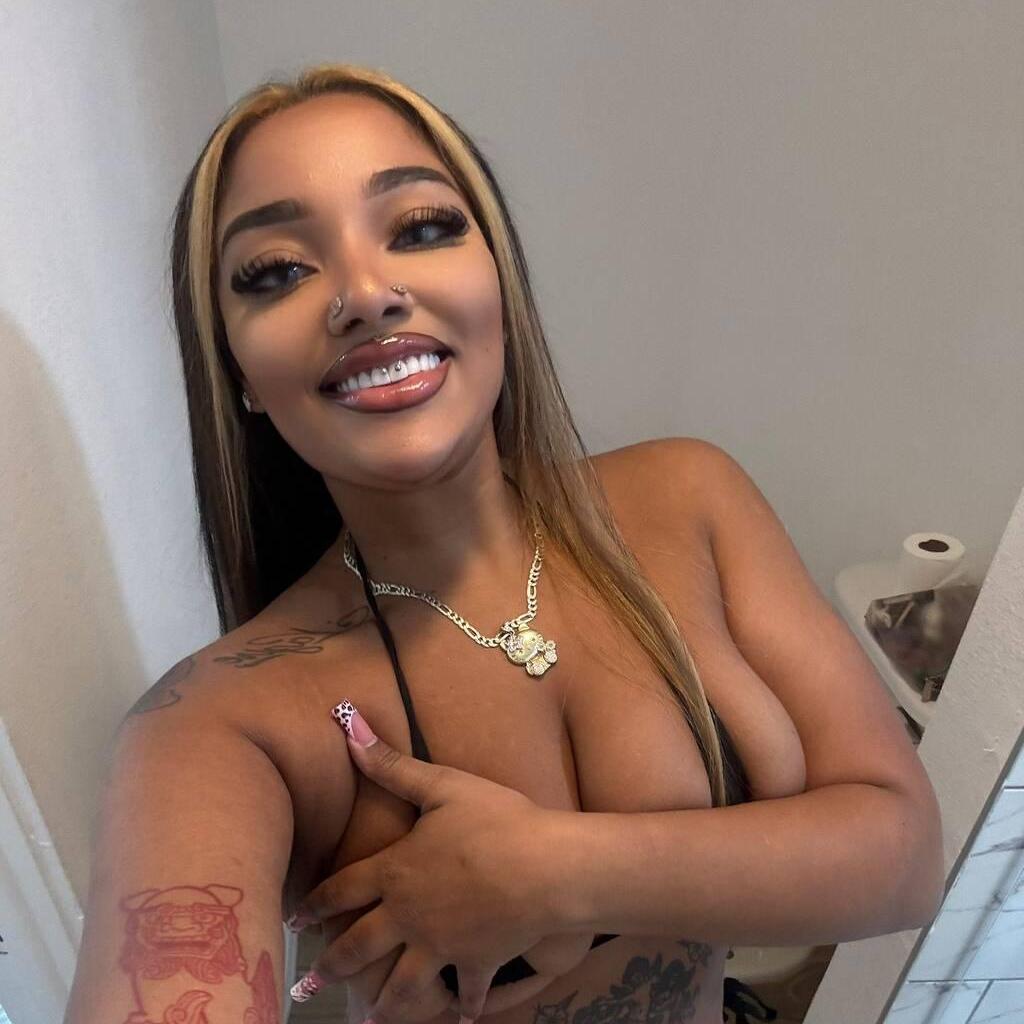 
                        Jessica
                     is Female Escorts. | Sault Ste Marie | Ontario | Canada | canadatopescorts.com 