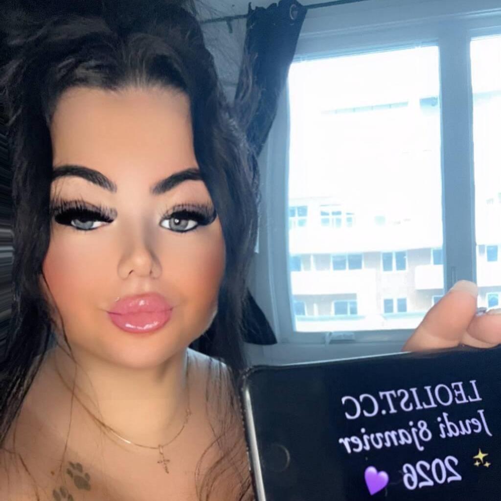 
                        stacycash
                     is Female Escorts. | Trois Rivieres | Quebec | Canada | canadatopescorts.com 