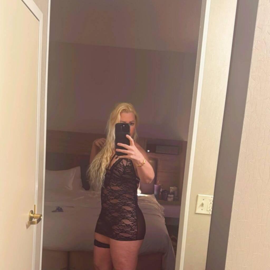 
                        Aline
                     is Female Escorts. | Toronto | Ontario | Canada | canadatopescorts.com 