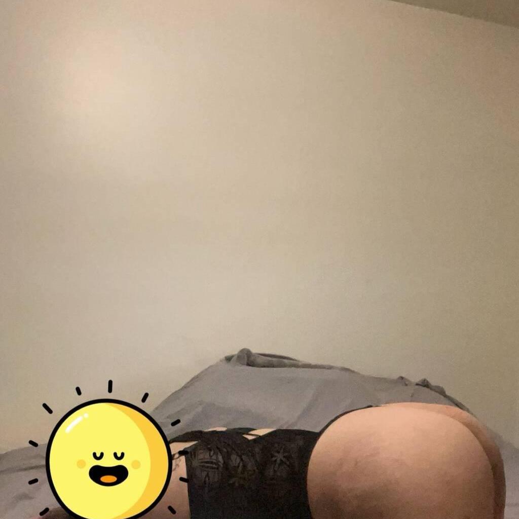 
                        Cinnamon
                     is Female Escorts. | Calgary | Alberta | Canada | canadatopescorts.com 