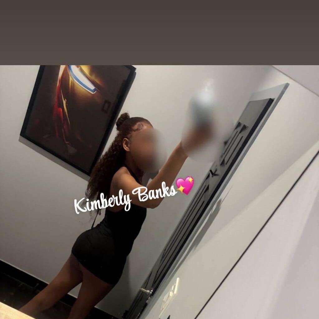 
                        Kimberly
                     is Female Escorts. | Hamilton | Ontario | Canada | canadatopescorts.com 