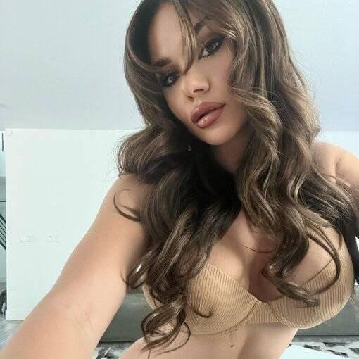 
                        Larissa
                     is Female Escorts. | Hamilton | Ontario | Canada | canadatopescorts.com 