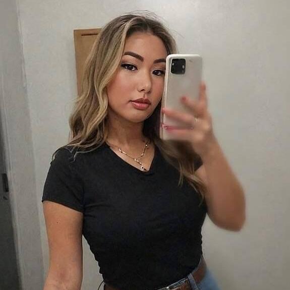 
                        Karen
                     is Female Escorts. | Toronto | Ontario | Canada | canadatopescorts.com 