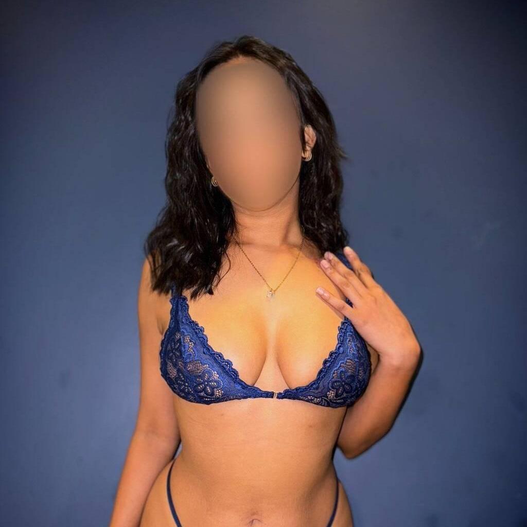 
                        Miss Kiara
                     is Female Escorts. | Kitchener | Ontario | Canada | canadatopescorts.com 
