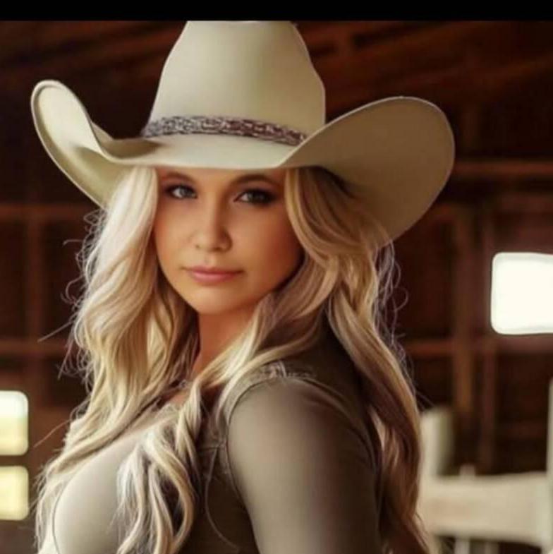 
                        JENNA LEE MOORE
                     is Female Escorts. | windsor | Ontario | Canada | canadatopescorts.com 