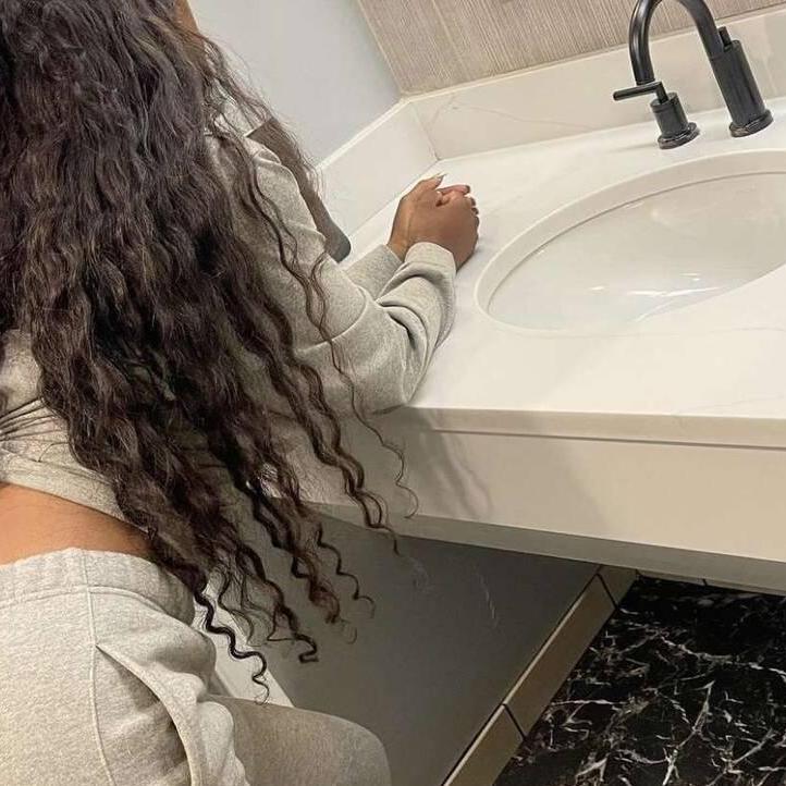 
                        Zara
                     is Female Escorts. | Toronto | Ontario | Canada | canadatopescorts.com 