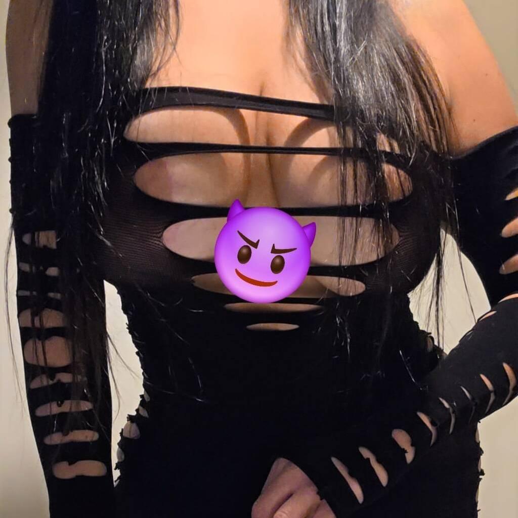 
                        Natalia
                     is Female Escorts. | Vancouver | British Columbia | Canada | canadatopescorts.com 