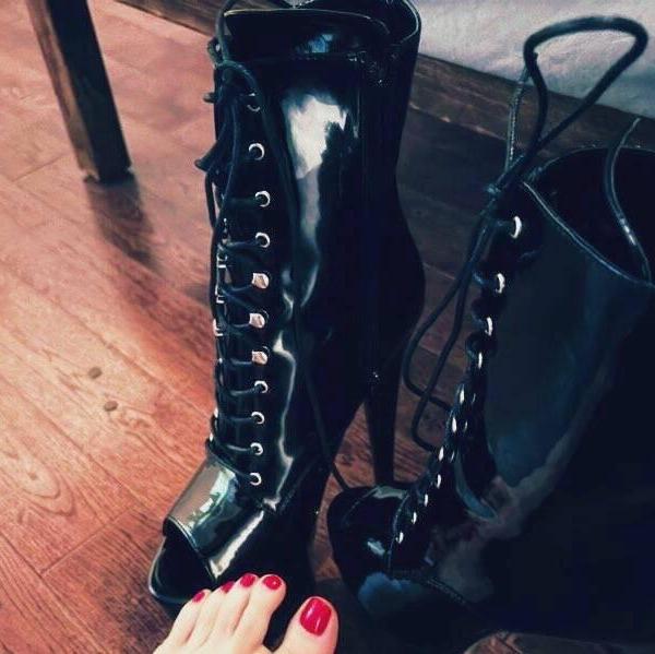 
                        DomMommy01
                     is Female Escorts. | Trois Rivieres | Quebec | Canada | canadatopescorts.com 