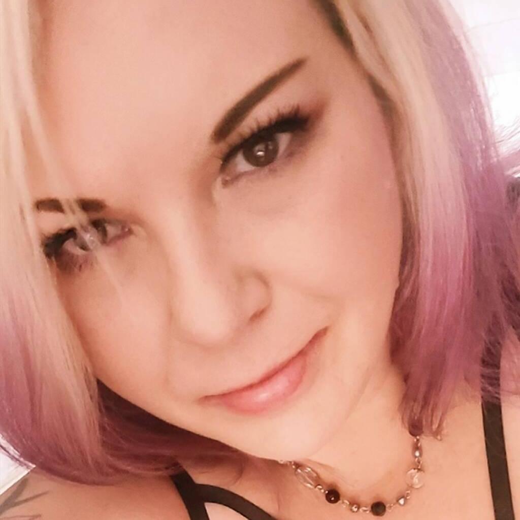 
                        Lilyanna
                     is Female Escorts. | Niagara | Ontario | Canada | canadatopescorts.com 