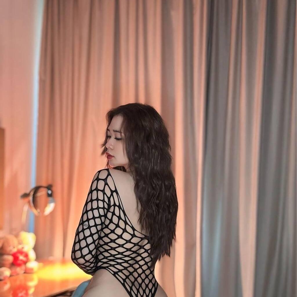 
                        Lisa and yoyu
                     is Female Escorts. | Calgary | Alberta | Canada | canadatopescorts.com 
