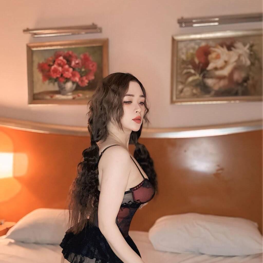 
                        Lisa and yoyu
                     is Female Escorts. | Calgary | Alberta | Canada | canadatopescorts.com 