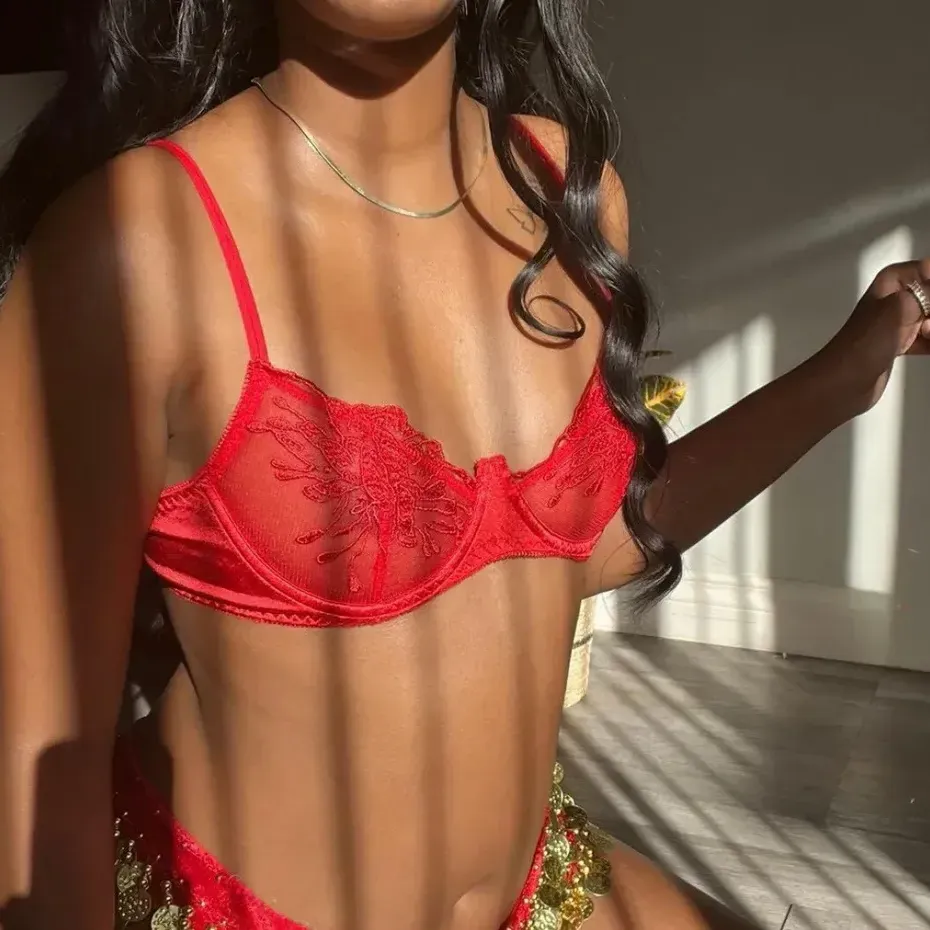 
                        Divya
                     is Female Escorts. | Montreal | Quebec | Canada | canadatopescorts.com 