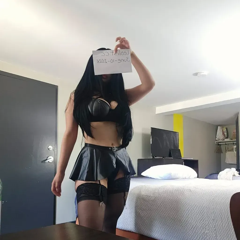 
                        SCARLETT
                     is Female Escorts. | Kingston | Ontario | Canada | canadatopescorts.com 