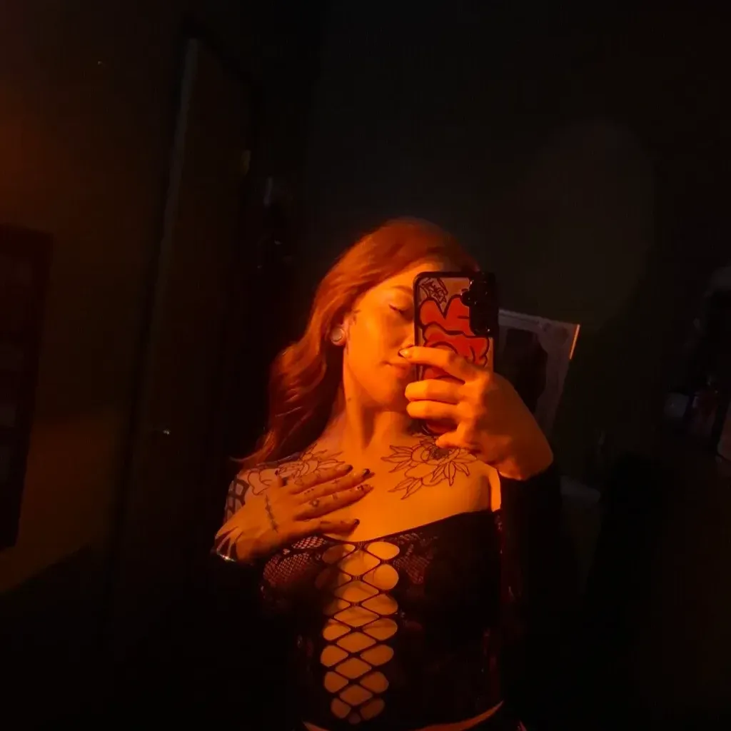 
                        EMBER - real redhead
                     is Female Escorts. | Lethbridge | Alberta | Canada | canadatopescorts.com 