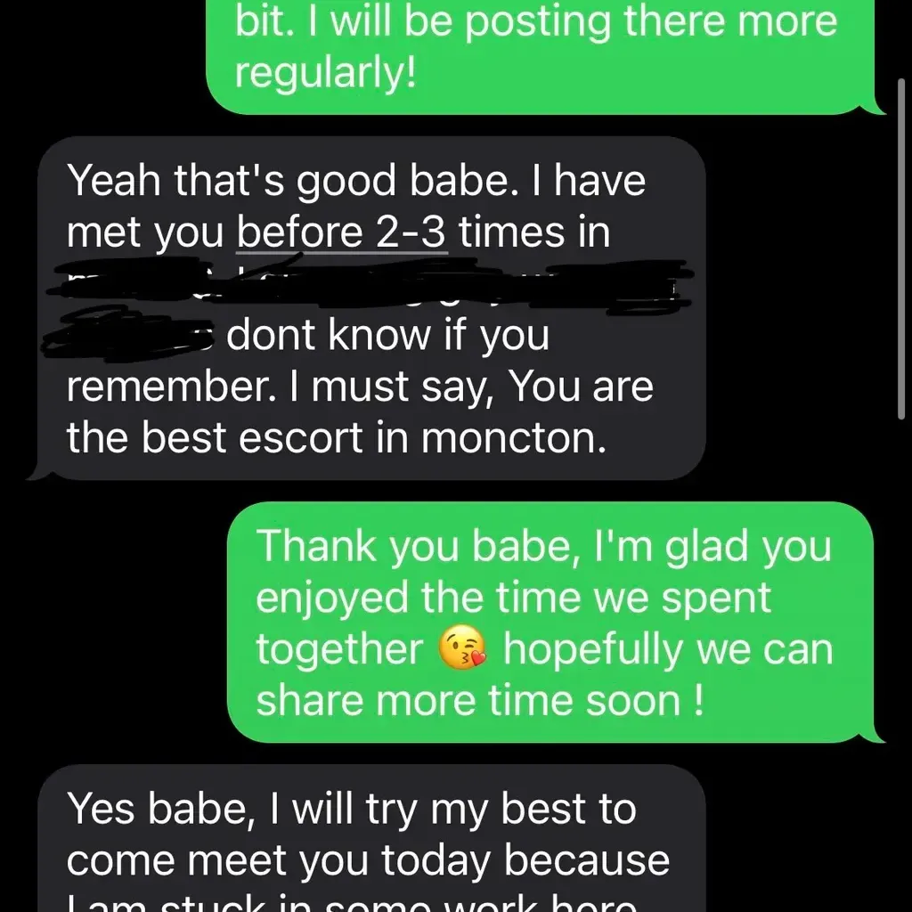 
                        Khloe
                     is Female Escorts. | Moncton | New Brunswick | Canada | canadatopescorts.com 
